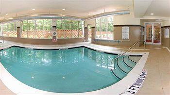 Hotel Cambria Raleigh-durham Airport 3*