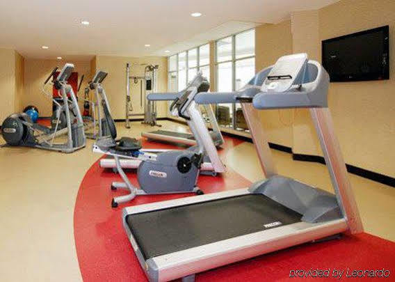 Cambria Raleigh-durham Airport 3*