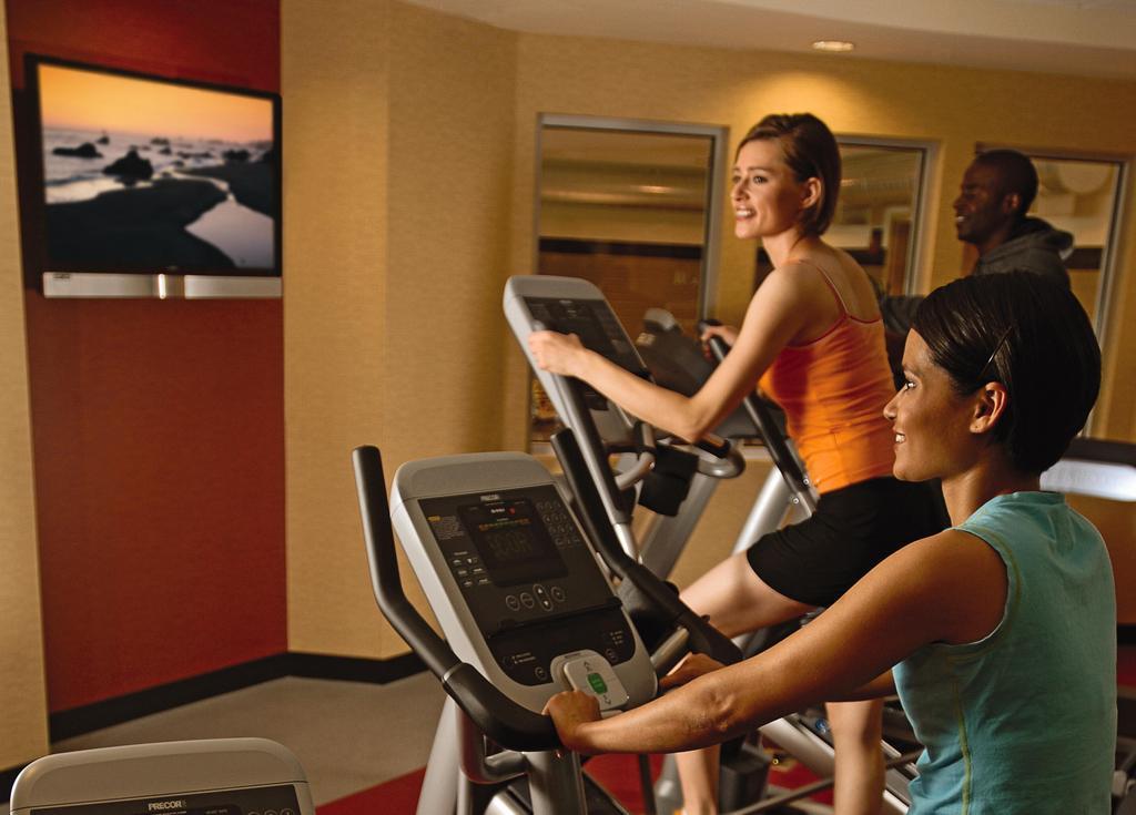 Hotel Cambria Raleigh-durham Airport 3*